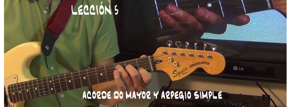 acorde do mayor y arpegio simple